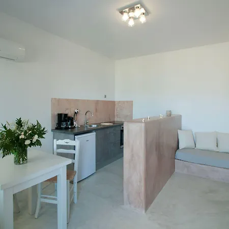 Apartmanhotel Anemes 3*