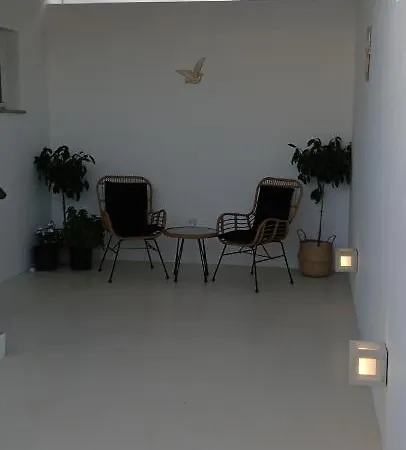 Anemes Aparthotel
